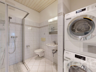 Sonnendurchflutete 3.5-Zimmer Dachgeschosswohnung mit Weitblick image 9