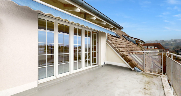 Sonnendurchflutete 3.5-Zimmer Dachgeschosswohnung mit Weitblick image 7