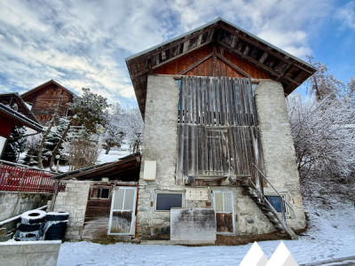 Grange authentique à transformer en habitation !  image 1