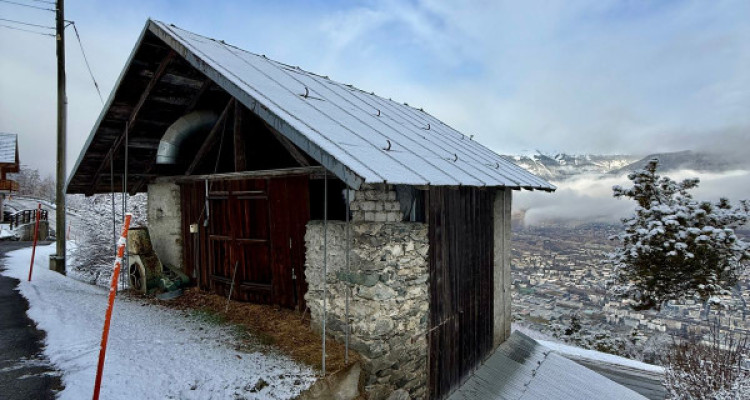 Grange authentique à transformer en habitation !  image 3