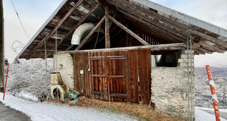 Grange authentique à transformer en habitation !  image 4