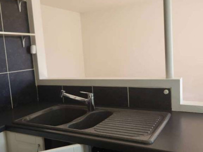 Appartement de 3 pièces au 1er étage situé à Perly 1258 image 8