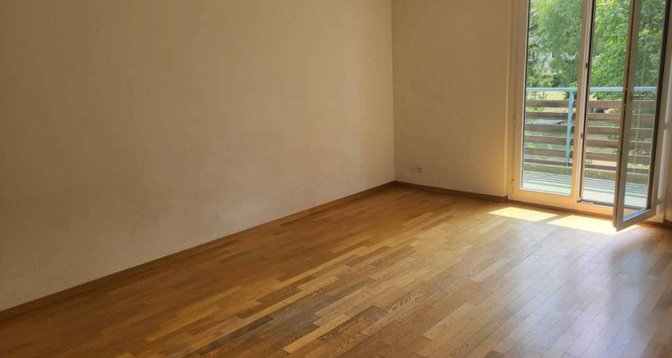 Appartement de 3 pièces au 1er étage situé à Perly 1258 image 6