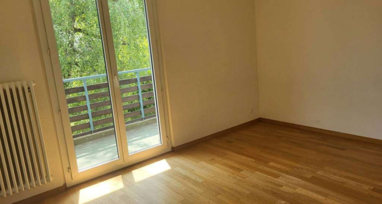 Appartement de 3 pièces au 1er étage situé à Perly 1258 image 5