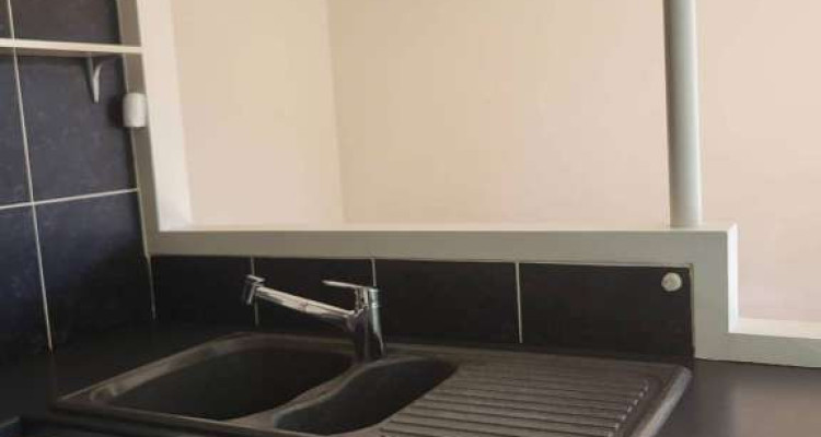 Appartement de 3 pièces au 1er étage situé à Perly 1258 image 8