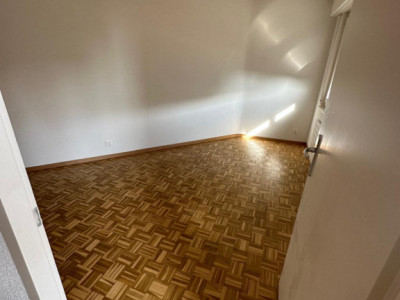 Appartement 3 pièces à Lausanne disponible rapidement image 2