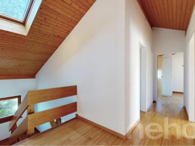 Grosses Einfamilienhaus mit Garten, Wintergarten und viel Potenzial image 8