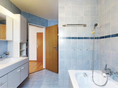 Grosses Einfamilienhaus mit Garten, Wintergarten und viel Potenzial image 11