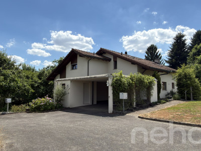 Grosses Einfamilienhaus mit Garten, Wintergarten und viel Potenzial image 4