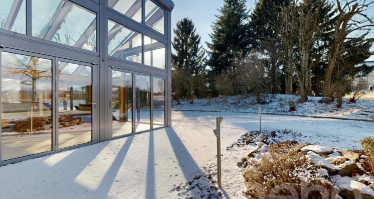 Grosses Einfamilienhaus mit Garten, Wintergarten und viel Potenzial image 12