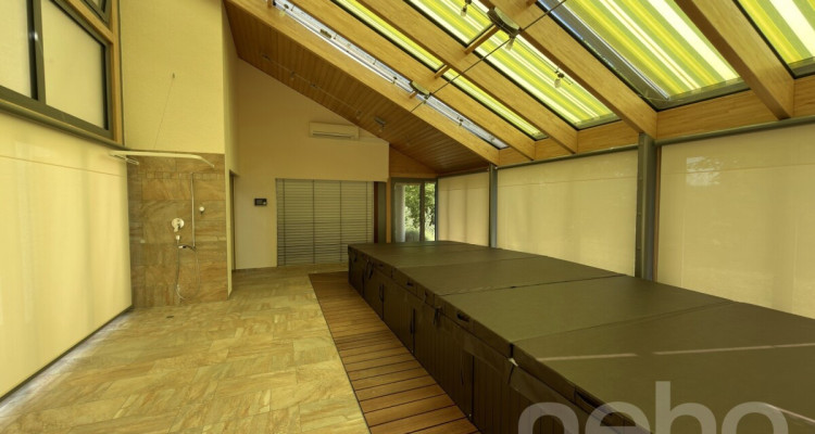 Grosses Einfamilienhaus mit Garten, Wintergarten und viel Potenzial image 5