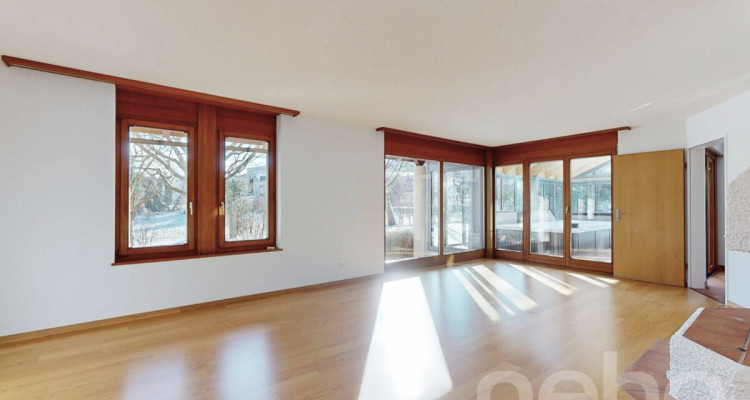Grosses Einfamilienhaus mit Garten, Wintergarten und viel Potenzial image 10