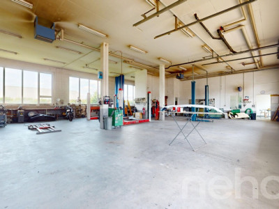 Attraktives Wohn- und Geschäftshaus mit stilvoller Wohnung image 11