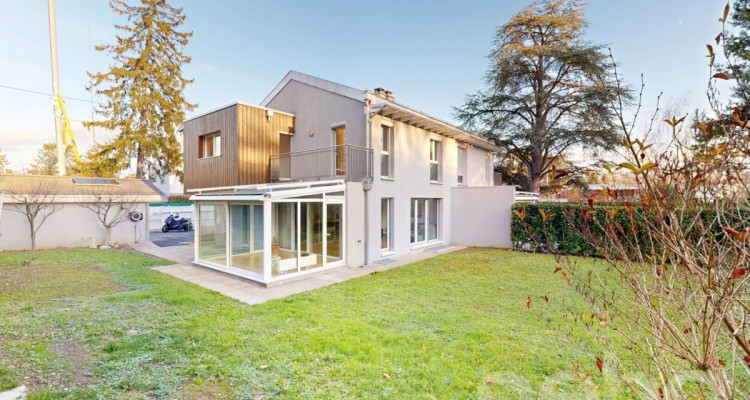 Au croisement Chêne-Bougeries et Vandoeuvres image 3