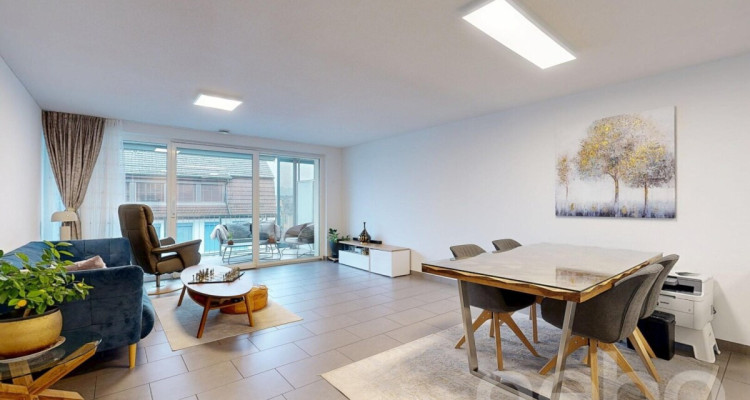 Helle 4.5-Zimmerwohnung zum Wohlfühlen an gut erschlossener Lage image 2