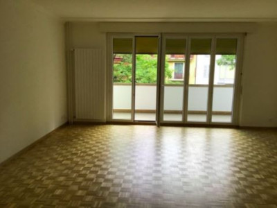 Superbe appartement de 5 pièces rénové – Quartier Champel image 1