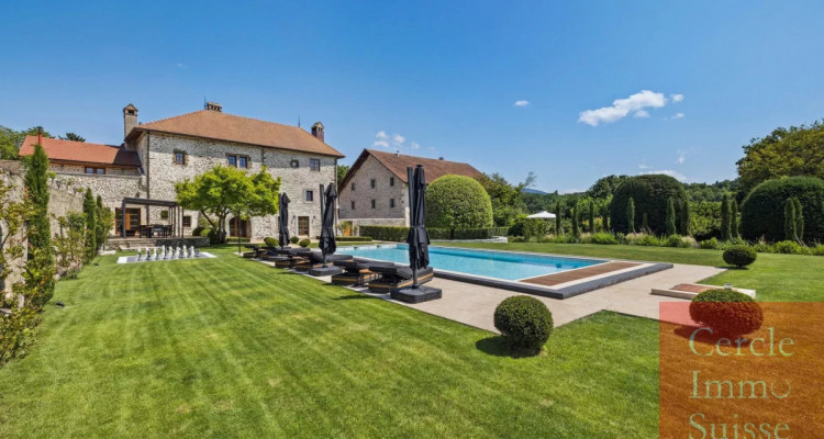 Château dexception du XVI? siècle entièrement rénové ? Propriété de prestige aux portes de Genève image 8