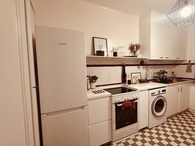 Appartement de 3 pièces situé proche nations image 2