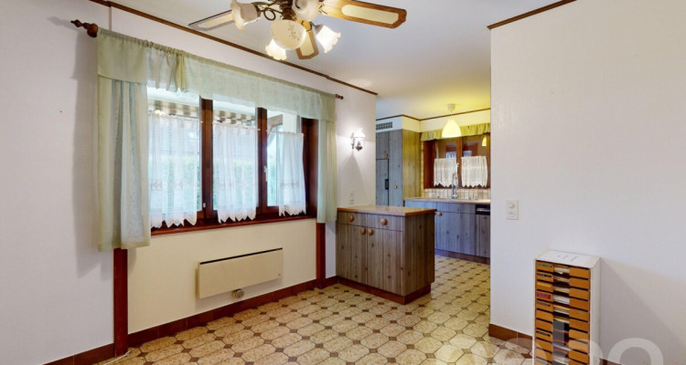 Grande maison familiale dans un quartier résidentiel ! image 4