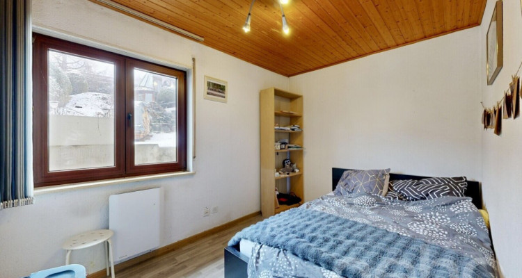 Cadre paisible et volumes généreux pour une vie de famille image 9