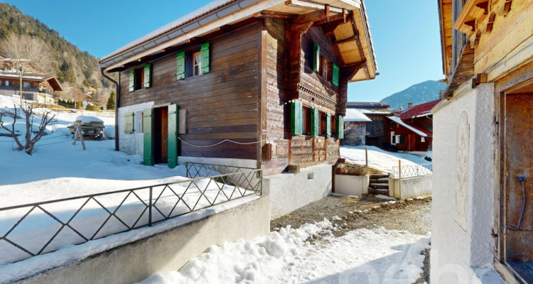 Le Grenier ? Chalet historique au c?ur de Rougemont image 2