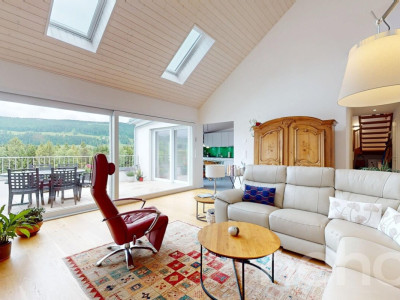 Cadre d?exception : duplex récent ouvert sur la nature image 2