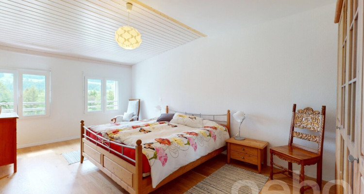 Cadre d?exception : duplex récent ouvert sur la nature image 10