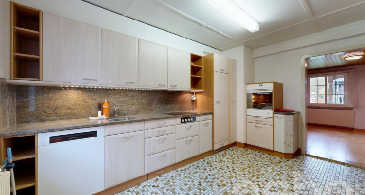 Wohnen mit Charakter - Doppeleinfamilienhaus in Ostermundigen image 5