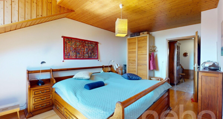 Exclusif: Spacieux appartement avec balcon dans les combles image 12