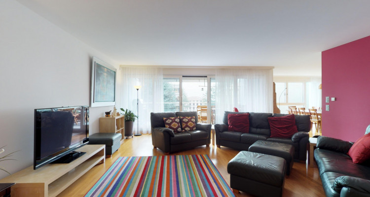 Proche du collège Champittet - avec jardin image 5