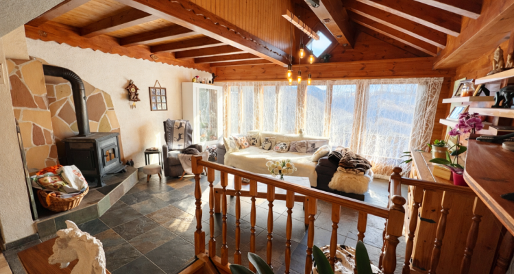 Grand chalet en viager occupé sans rente limité à 10 ans -Vue imprenable image 2