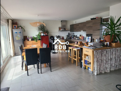 Appartement de 5 pièces au 6ème étage situé à Petit-Lancy 1213 image 3