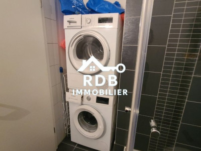 Appartement de 5 pièces au 6ème étage situé à Petit-Lancy 1213 image 10