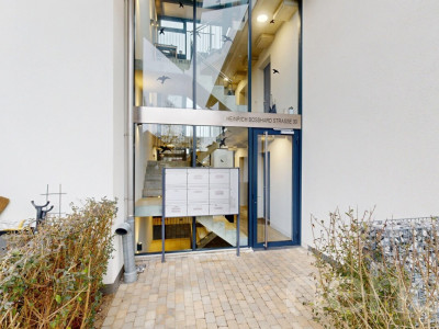 Neuwertige Dachgeschosswohnung mit hochwertigem Ausbaustandard image 12