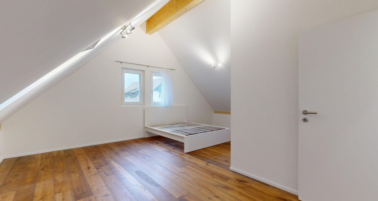 Neuwertige Dachgeschosswohnung mit hochwertigem Ausbaustandard image 7