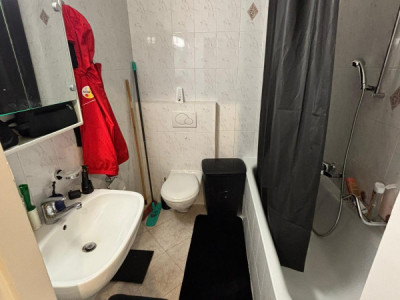 Appartement de 2 pièces situé au Petit Lancy  image 2