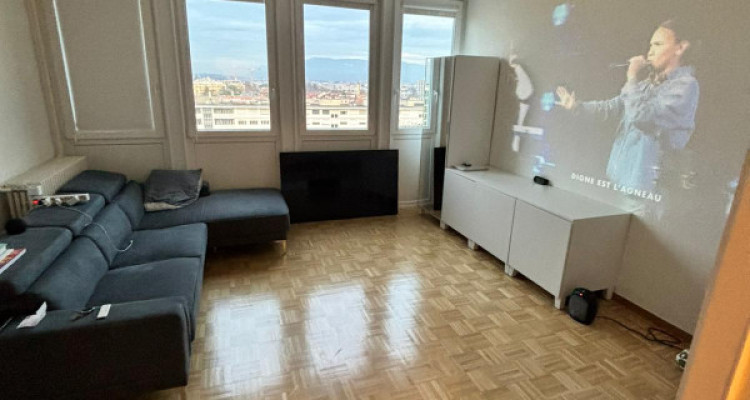Appartement de 2 pièces situé au Petit Lancy  image 1