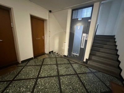 Un charmant appartement de 4,5 dans la région de Plainpalais.  image 1
