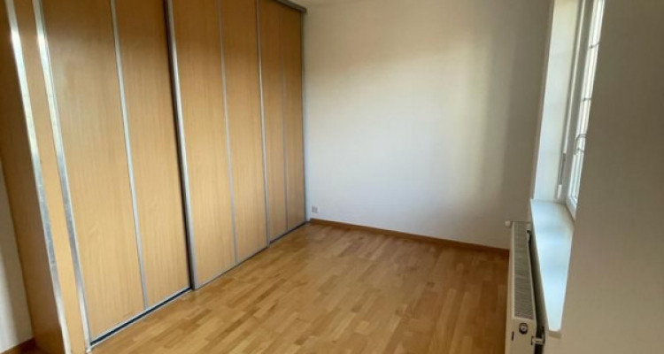 Spacieux appartement de 4,5 pièces avec grande terrasse au cœur de La Sarraz image 10