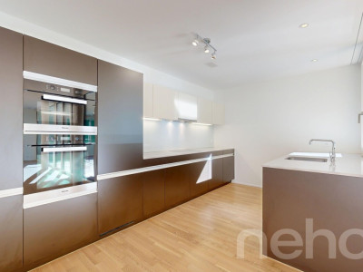 Exklusive 3.5-Zimmer-Gartenwohnung mit grossem Aussenbereich image 5