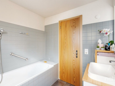 Schöne möblierte Dachgeschosswohnung mit Galerie image 9