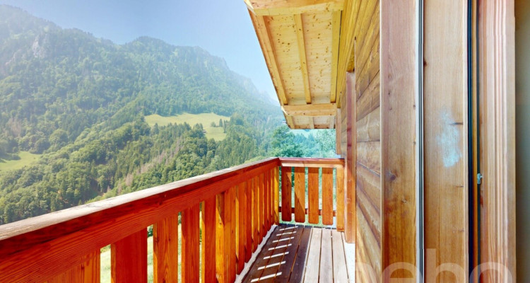 Chalet spacieux à 10 min de Vouvry, en pleine nature image 9