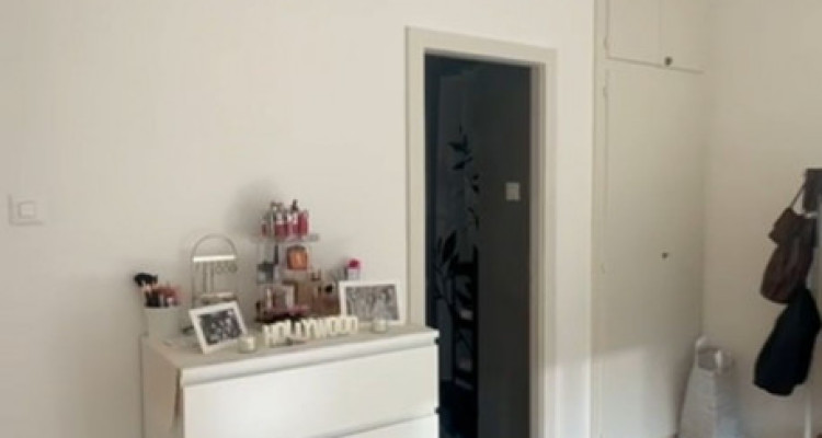 Studio situé aux Charmilles image 2