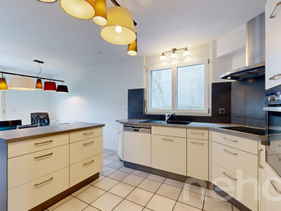 Einzigartiges Wohnen im idyllischen Jura image 5