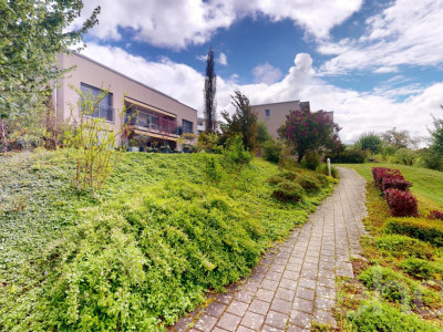 Ihr neues Zuhause mit grossem Balkon und Weitsicht image 12