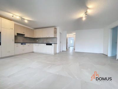 4.5 pièces rénové de 110 m² | Ascenseur | Buanderie privative | Proche gare image 8