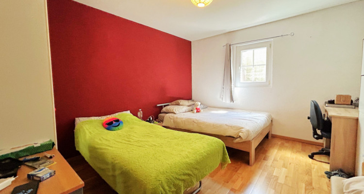 Charmant appartement de 3 pièces avec grande terrasse – Ardon image 2