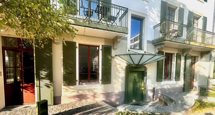 GENEVE - BUREAUX A LOUER DANS UN IMMEUBLE DE CARACTERE image 11