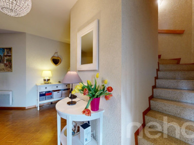 Magnifique villa familiale avec piscine et grand jardin image 9