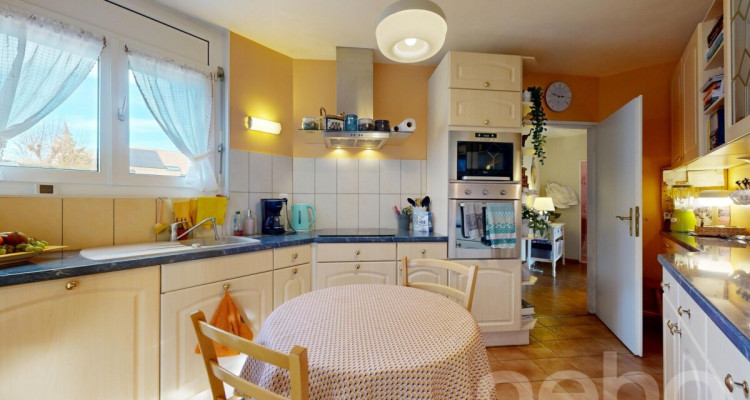 Magnifique villa familiale avec piscine et grand jardin image 7